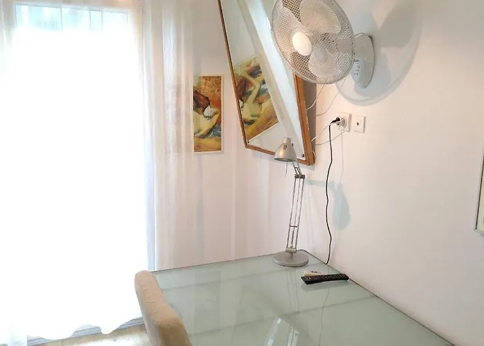 Promenade With Sea View Apartment *
